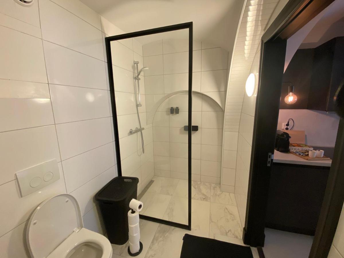 Bed and Breakfast Slapen Onder De Dom Утрехт Экстерьер фото