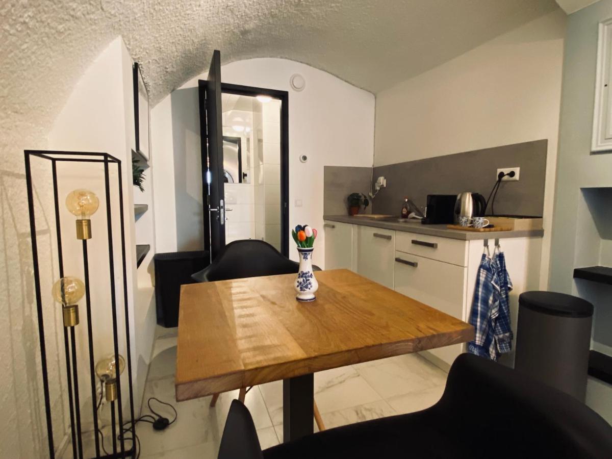 Bed and Breakfast Slapen Onder De Dom Утрехт Экстерьер фото